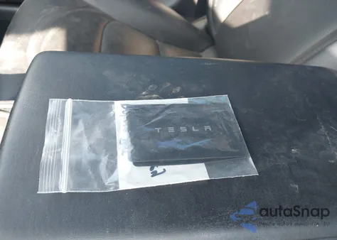 2019 Tesla Model 3 Long Range/Mid Range/Standard Range/Standard Range Plus из США, поврежденный, VIN 5YJ3E1EA1KF307588